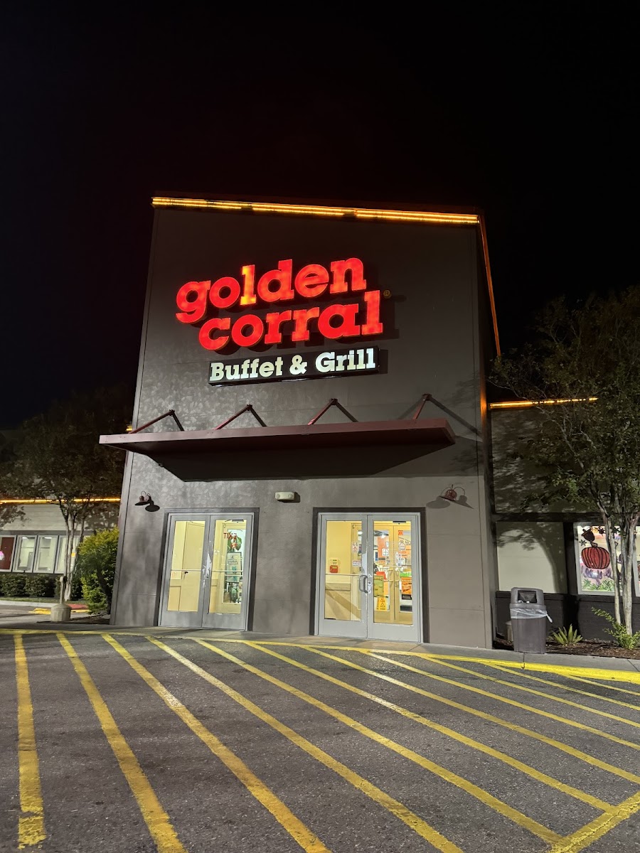 Golden Corral Buffet & Grill-4